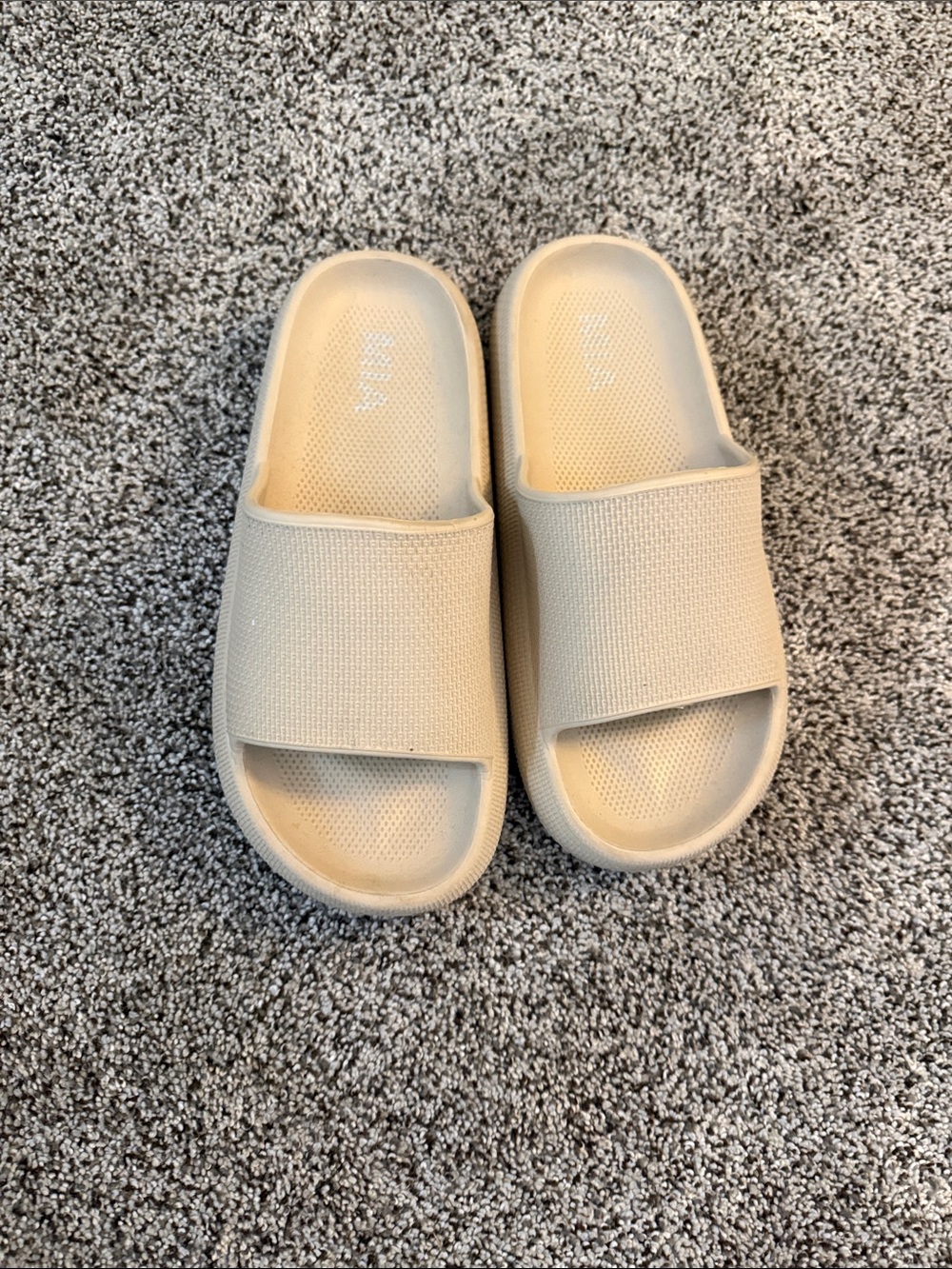 MIA Cream Textured Platform Slide Sandals